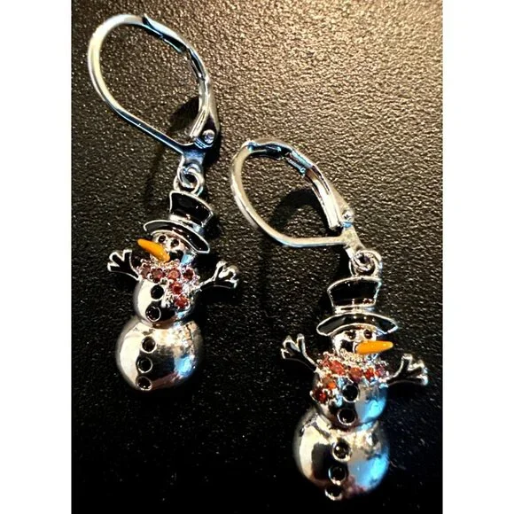 Snowman Dangle Earrings Silver Tone Leverback Closure - Picture 1 of 4